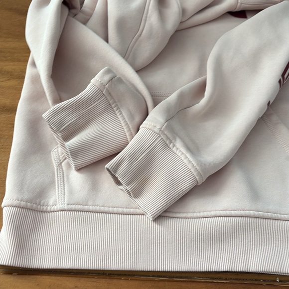 Carhartt Light Pink Hoodie with Logo Size Small - Picture 14 of 15